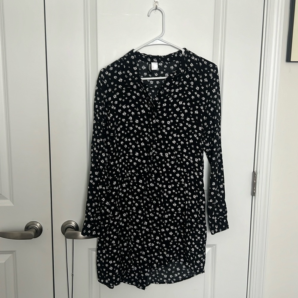 Black dress with white flowers